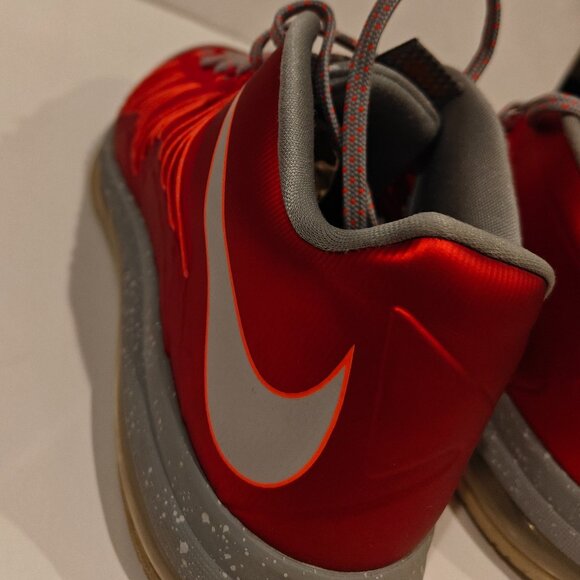 Nike Air Max LeBron 10 Low University Red 579765-600 Men's Size 11 Sneakers - Picture 12 of 16